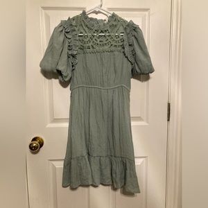 NWOT Pale blue puffy sleeve dress
